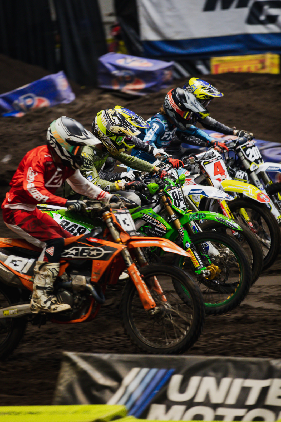 Arenacross blasts off.